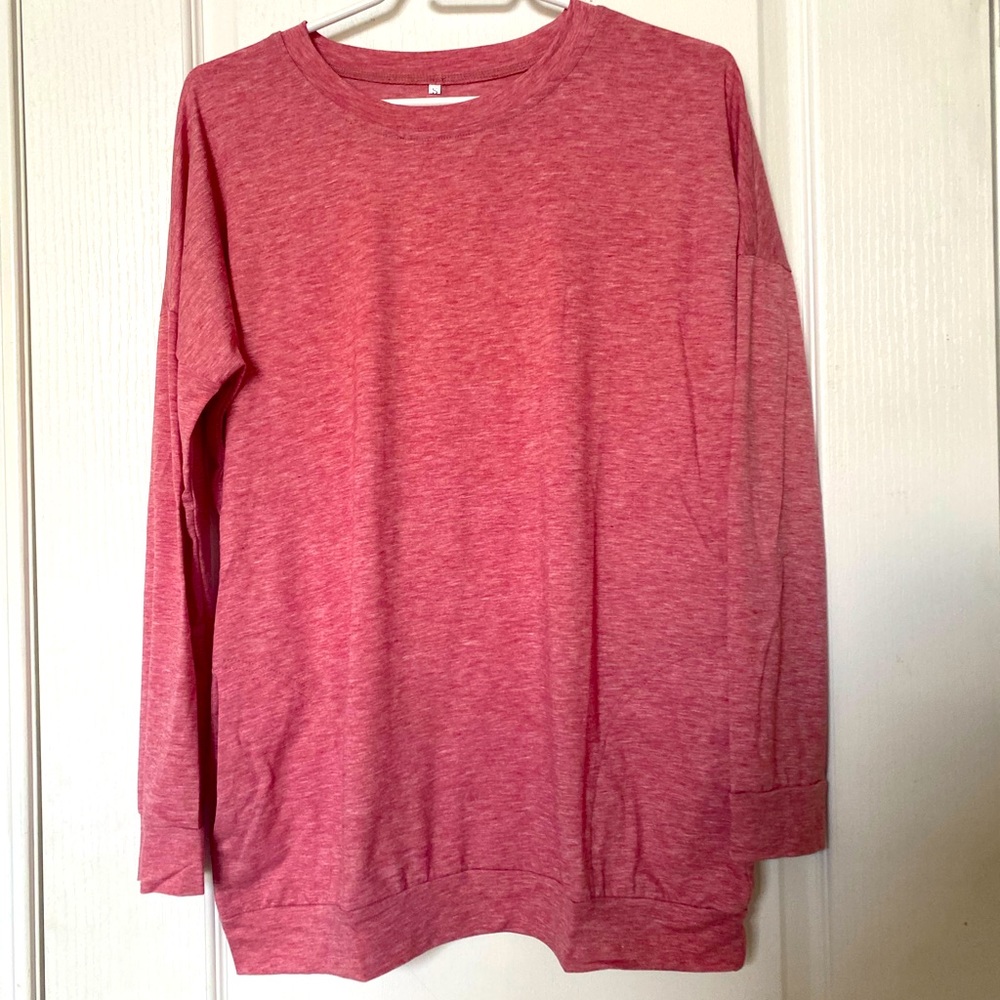 Brand New Rose oversized long sleeve tee with pockets